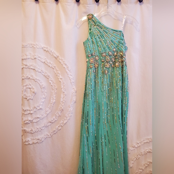 PARTYTIME SEQUINS GEMS GOWN - Picture 3 of 16